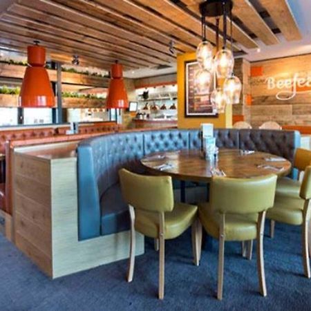 Premier Inn London Woolwich Bagian luar foto